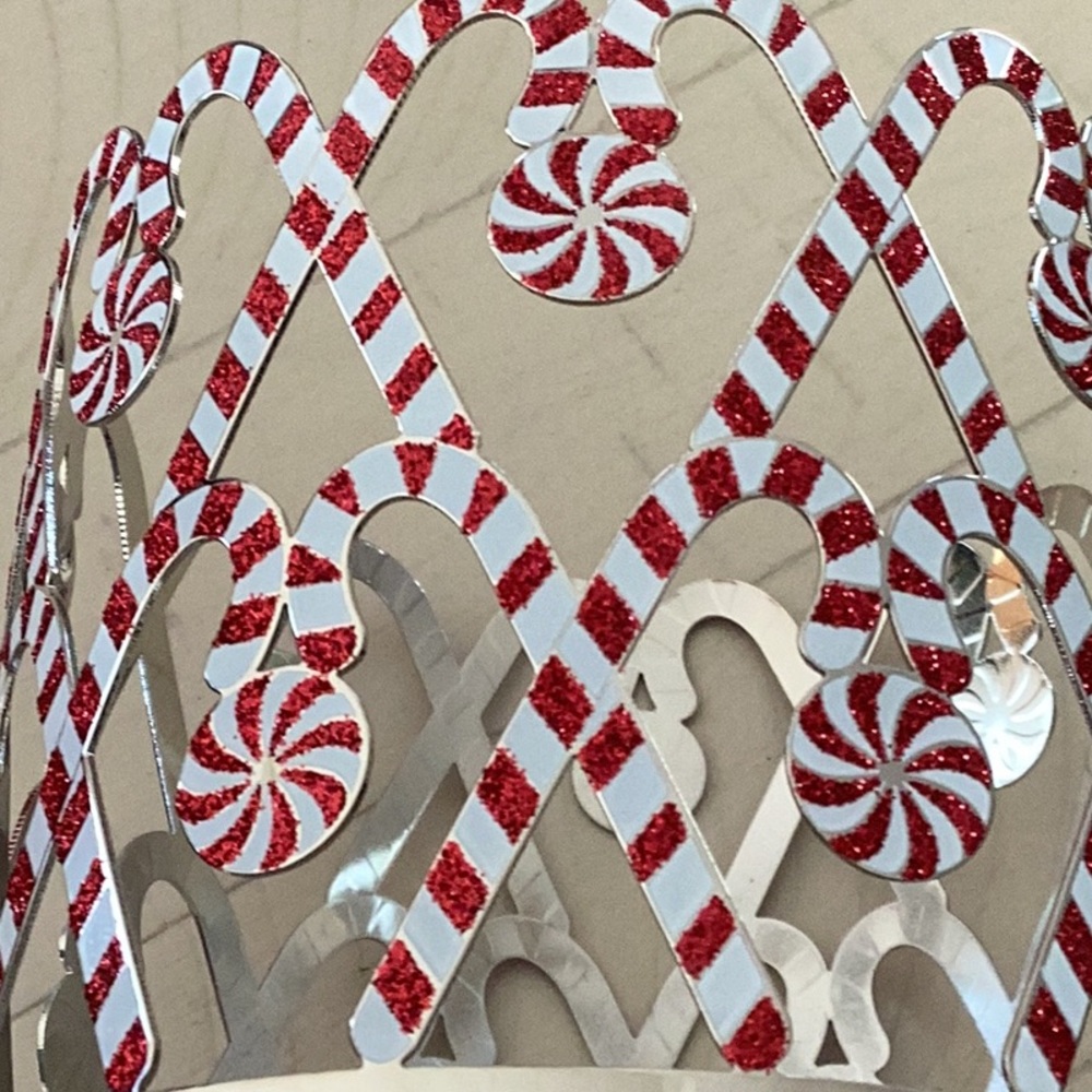 Bath & Body Works New Festive Holidays Candy Cane 3 Wick Candle Holder Silver - Picture 2 of 4